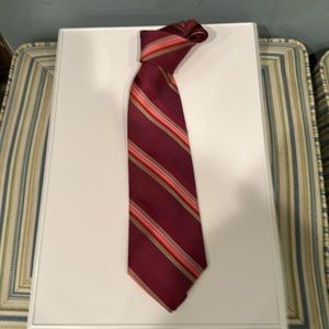 Brand- Robert Talbott, Best of Class, Style Mens Neck Tie, Color- Red pattern